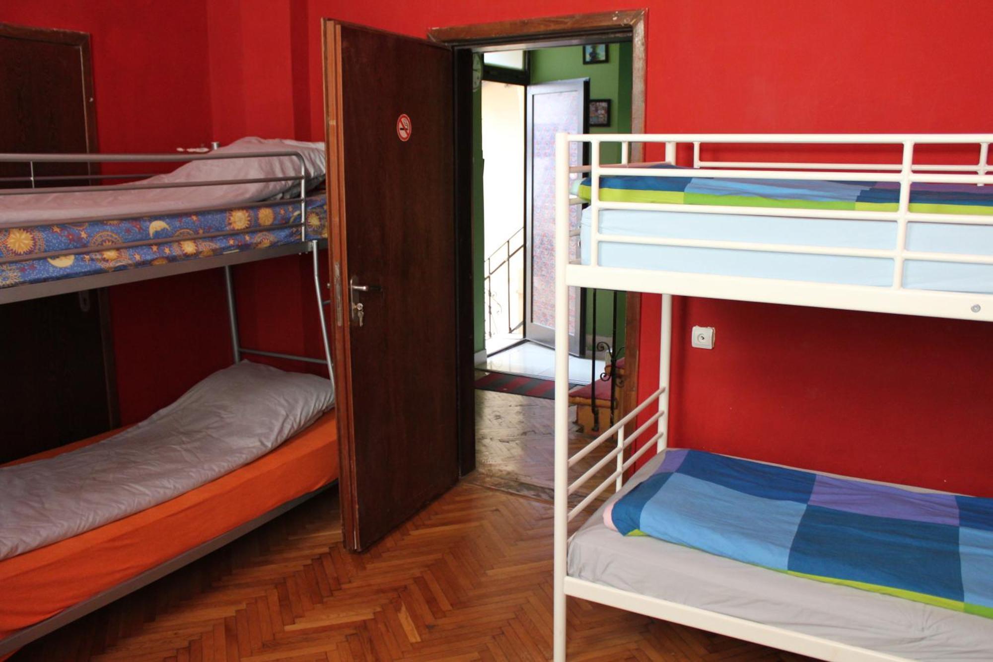 Albergue Fun House Bucarest Exterior foto